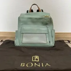 Item thumbnail for item 8be8ef16-c10f-46d7-893d-f0a9a5b1a75f