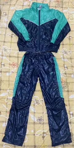 NIKE ウィンドブレーカー上下セット(上140/下130) 裏メッシュ