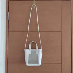 gu　クリアミニショルダーバッグ