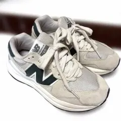 New Balance 57/40 ホワイト/グリーン美品 期間限定値引き中のサムネイル