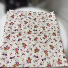 花柄プリント生地 ホワイト地　45 x 99