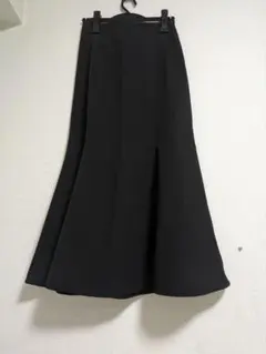 INGNI 黒　ウエストバックリボン付きマーメイドロングスカート