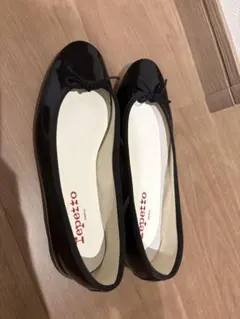 【美品】レペット バレエシューズ エナメル フラット 23.5 ブラック