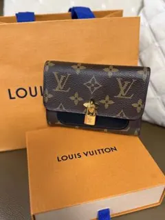 ルイヴィトン ポルトフォイユ フラワー コンパクト M62578