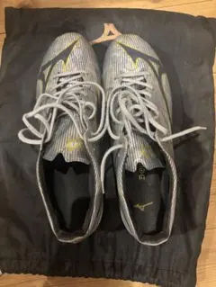 ミズノアルファ2ジャパン　サッカースパイク　袋付き