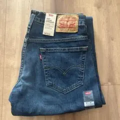 お値下げ　新品タグ付き　LEVI'S 569 ストレートデニム 30 x 32