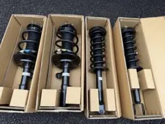 アコードハイブリッドCR6 純正サスペンション 新品未使用です。