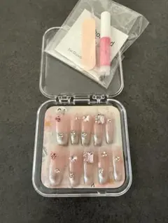 ネイルチップ 10個セット ピンクシルバー