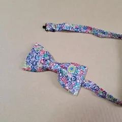 リバティ　蝶ネクタイ(ハンドメイド)①