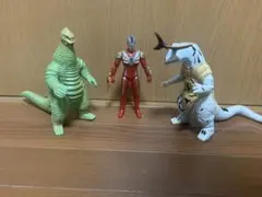 (ジャンク品)アクション怪獣対決セット　ウルトラマンマックス＆伝説怪獣