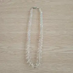 クリア　ビーズ ネックレス