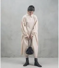 【美品】manana ギャザーシャツワンピースのサムネイル