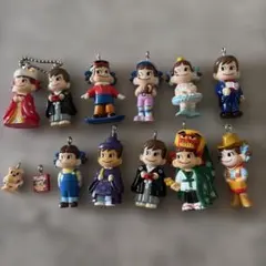 不二家 ペコちゃんポコちゃんフィギュア ストラップセット