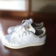 adidas Stan Smith ホワイト ゴールドアクセント