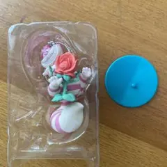 チェシャ猫　不思議の国のアリス　置物