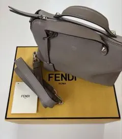 日本未入荷 ☆ 新作 ☆ VERAFIED ハンドバック - メルカリ