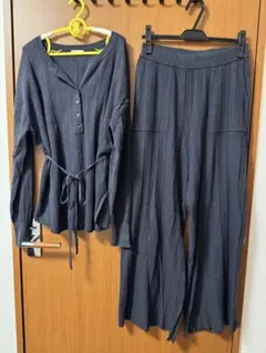GU リブニットセットアップ Lサイズ トップス　パンツ　L