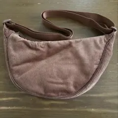 ユニクロ　ラウンドミニショルダーバッグ　コーデュロイ ブラウン　UNIQLO