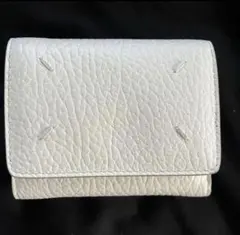 メゾンマルジェラ ZIP COMPACT TRI FOLD WALLET