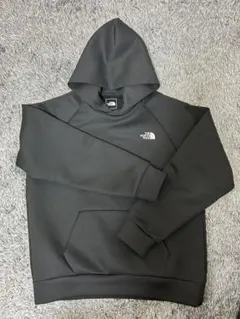 ノースフェイス　スウェットパーカー　テックエアー