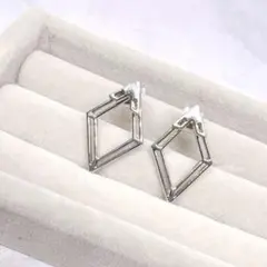 シルバー ダイヤ 幾何学模様 2way ピアス