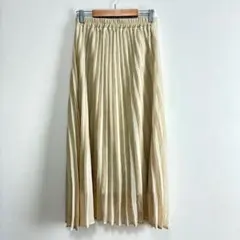 アースミュージックアンドエコロジー　ロング　プリーツスカート　白　シアー　春夏秋