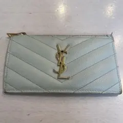 YSL ホワイト　ベージュ フラグメントケース