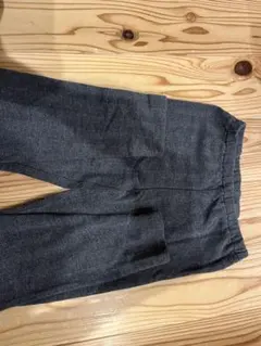 ユニクロ　レギンスパンツ　130
