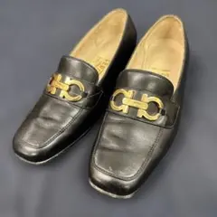 ◆299-63 Salvatore Ferragamo ローファー パンプス