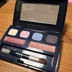 Dior ミニメイクパレット06