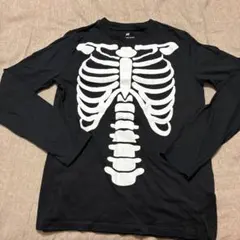 美品★H&M★ガイコツ★ハロウィン★ロンT