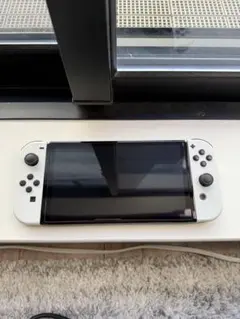 Nintendo Switch 有機ELモデル ホワイト