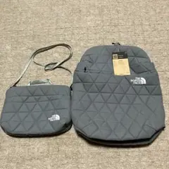 ノースフェイス　ジオフェイスバッグパックリュック　ポーチ　グレー2点セット新品