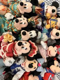 【新品タグ付き】　ディズニー ぬいぐるみバッジ まとめ売り 19体　Disney 2026年最新】ディズニーリゾート ぬいぐるみバッジの人気アイテム