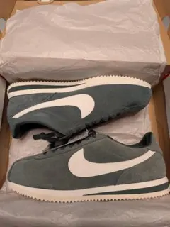 Item thumbnail for item daadf430-4725-41bb-ba4d-512f40b2a79e