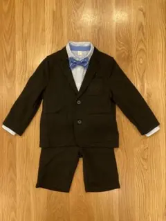 フォーマルスーツ ブラック 120cm 110cmシャツ、蝶ネクタイ付き