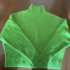ZARA グリーン タートルネックニット M