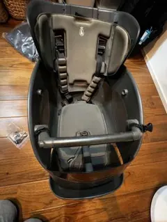 ビッケポーラー　チャイルドシート フロント用　ハーネス付き