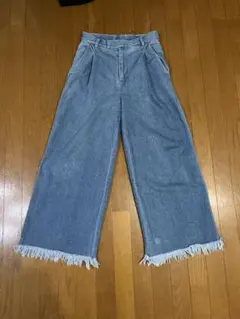 フリンジ付きデニムワイドパンツ