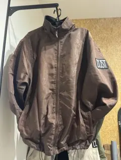 VOLCOM dustboxコラボ ナイロンジャケット