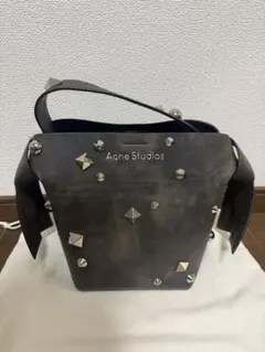 GANNI ビジュー付き ミニバッグ ブラック 巾着 - メルカリ