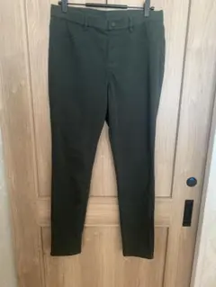 UNIQLOレディーススキニーパンツ　XLサイズ　ダークグリーン　ウエストゴム