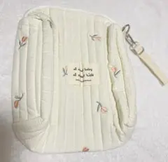 Item thumbnail for item 17cc9d5c-a1b8-4c6e-ac71-f98c03f8ff3a