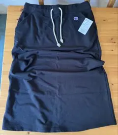 新品タグ付❣️Champion スカート 黒 XL ロング ウエストゴム　人気のサムネイル