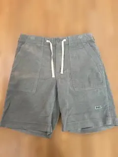 BEAMS グリーン ショートパンツ Sサイズのサムネイル