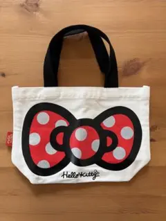 HALLO KITTY ハローキティ　トートバッグ　新品未使用