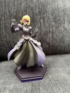 劇場版 Fate stay night ICカードケース セイバーオルタ - メルカリ