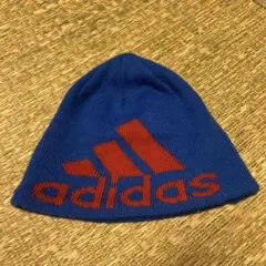 adidas ニット帽 青 ロゴ入り