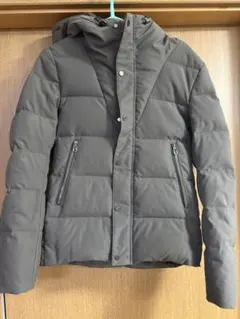 【美品】ルイス　ダウンジャケット　サイズSのサムネイル