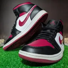 【超美品】★NIKE AIRJORDAN1 MID 